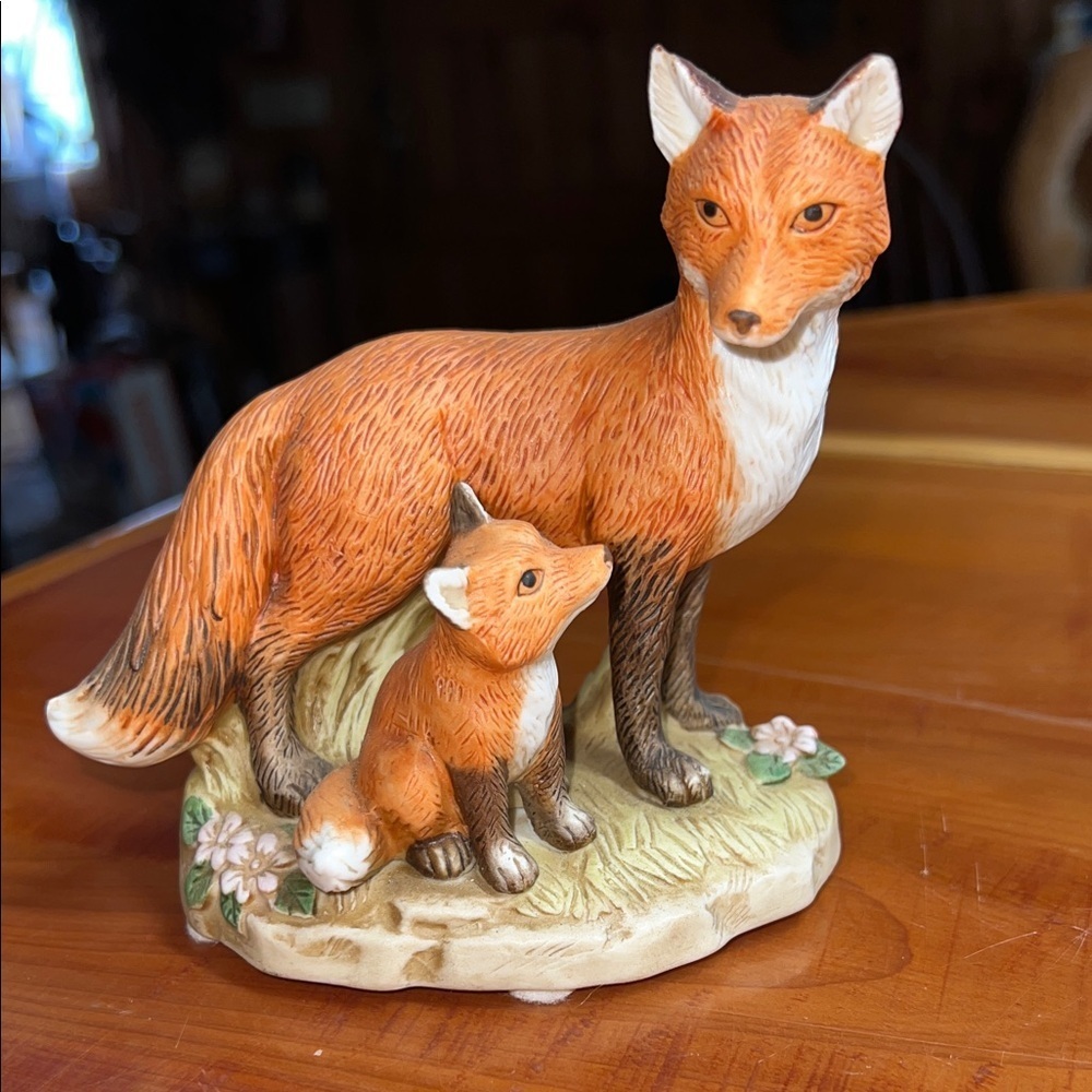 Vintage Homco Fox and Kit Figurine in Brown and White